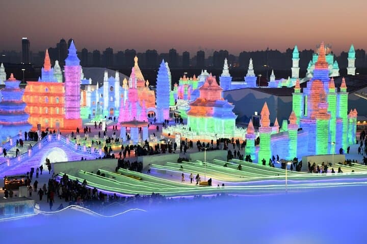Harbin Ice and Snow World: Entry Ticket + One-Way Hotel Transfer photo 3