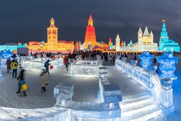 Harbin Ice and Snow World: Entry Ticket + One-Way Hotel Transfer photo 6