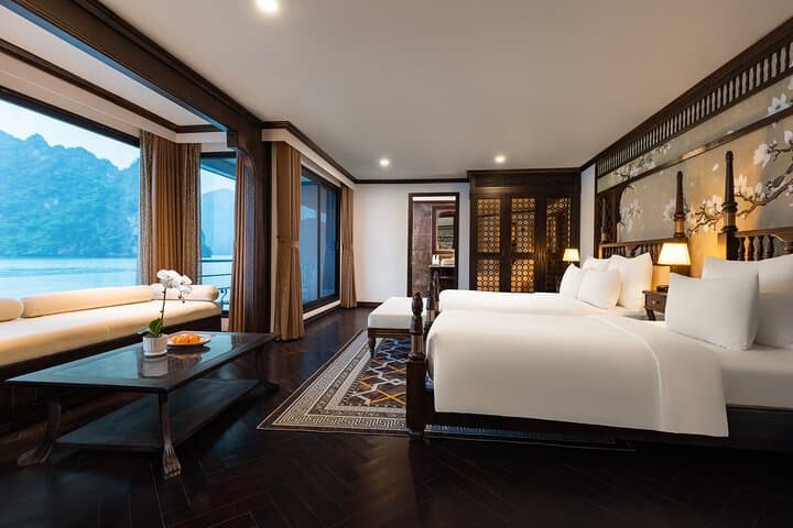 La Stellar 3-Day Halong Bay Cruise from Hanoi: Luxury, Kayaks & Island Beaches photo 4