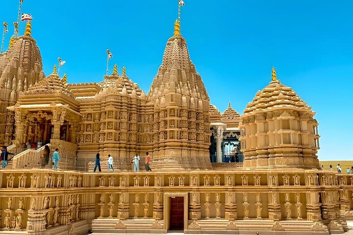 Abu Dhabi Grand Mosque & BAPS Hindu Mandir: Full-Day Cultural Tour from Dubai photo 3