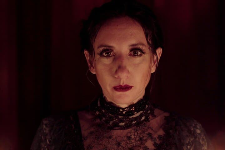 New Orleans French Quarter Seance: An Intimate Séance with Dr. Caspian Alexander photo 4