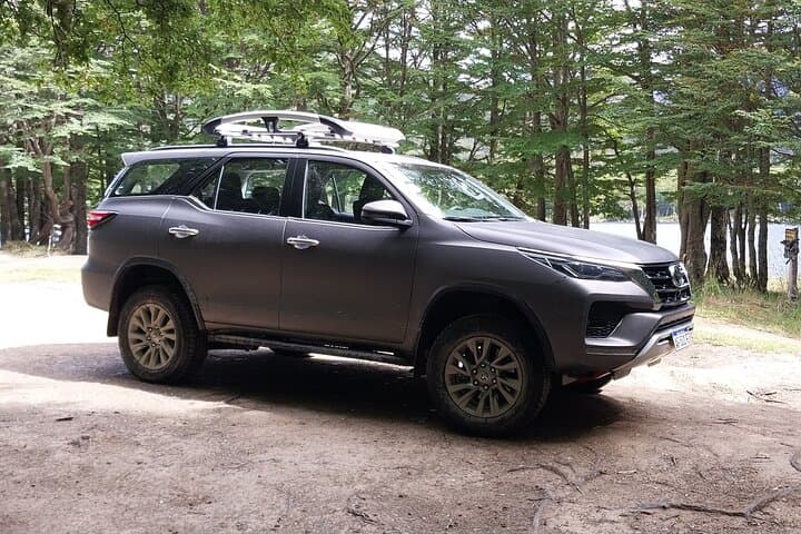 4x4 Off‑Road Adventure to Lago Escondido & Khami (Fagnano) — Day Tour from Ushuaia photo 6