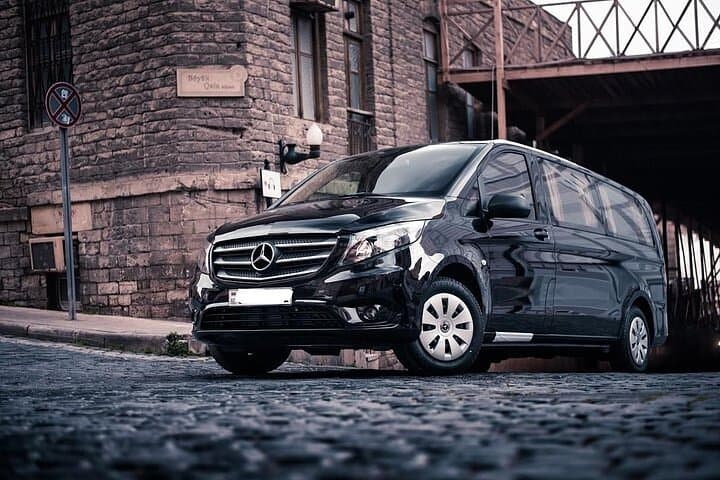 Explore Dubai on a Private Luxury Vehicle: 5- or 10-Hour Disposal Tour photo 3