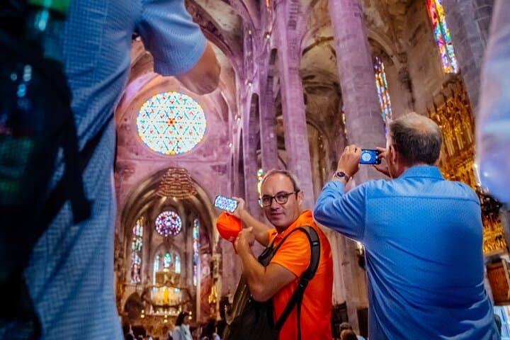 Palma Premium Tour: Guided Old Town Walk & Palma Cathedral Entry