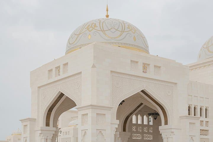 Abu Dhabi in a Day: Grand Mosque & Qasr Al Watan Tour with Palace Entry photo 3