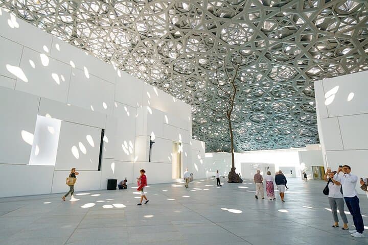 Abu Dhabi Full-Day from Dubai: Sheikh Zayed Mosque, Louvre & Corniche Highlights photo 6