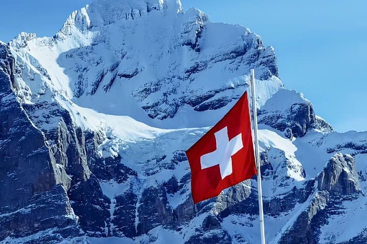 7-Day Self-Drive Express Switzerland: Zurich to the Alps Road Trip photo 4