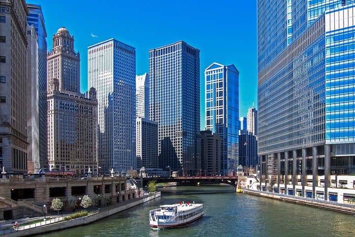 ORD to Oak Brook Private Round-Trip Transfer — Stress-Free Chicago Airport Ride photo 3