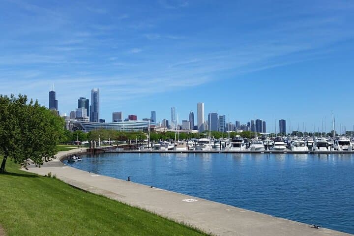 ORD to Oak Brook Private Round-Trip Transfer — Stress-Free Chicago Airport Ride photo 6