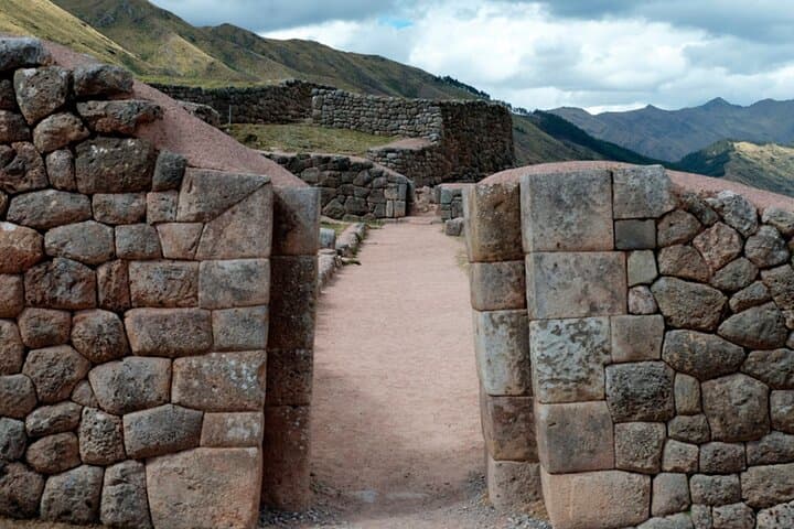 Cusco Half-Day City Tour — Qoricancha, Sacsayhuamán & Sacred Valley Outskirts photo 5