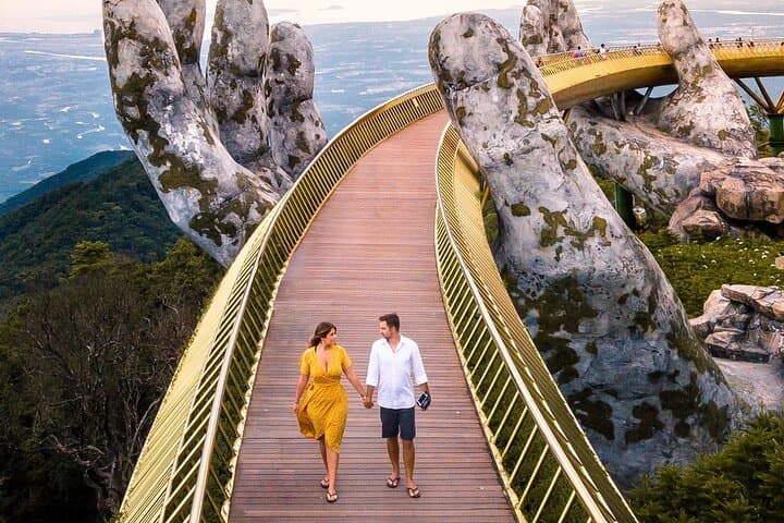 Da Nang to Ba Na Hills: Golden Bridge, Cable Cars and Sun Kingdom Day Tour