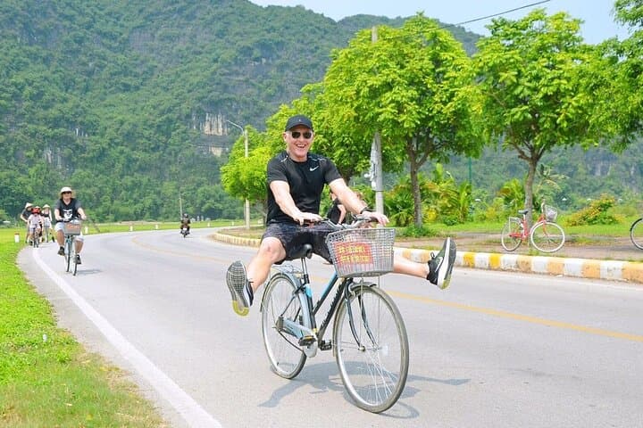Northern Vietnam in 5 Days: Ninh Binh, Ha Long Bay & Hanoi Essentials photo 5