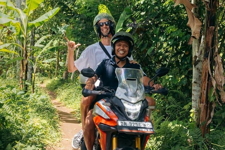 Lombok Loop: 4-Day Epic Motorcycle Adventure Around the Island photo 6