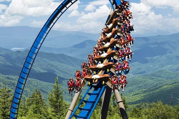 Nashville to Dollywood Private Driver: Scenic Day Trip to Pigeon Forge photo 6