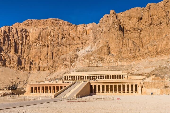 Dahabiya Cruise Luxor to Aswan — 4-Night Nile Voyage and Temple Highlights photo 2