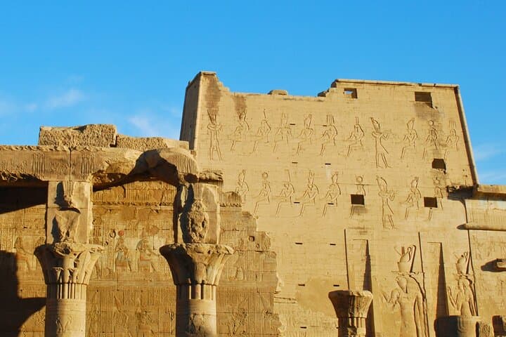 Dahabiya Cruise Luxor to Aswan — 4-Night Nile Voyage and Temple Highlights photo 6