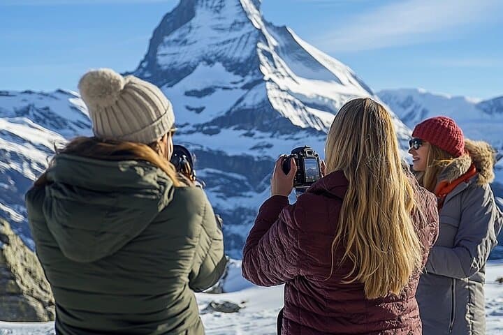 Zermatt Photo Hike to Capture Matterhorn Views photo 4