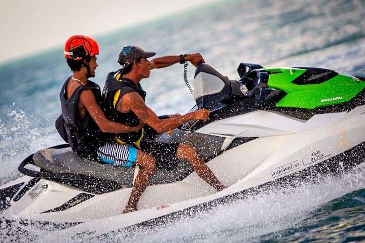 Koh Samui High-Adrenaline Water Sports: Jet Ski, Flyboard & Towable Rides photo 3