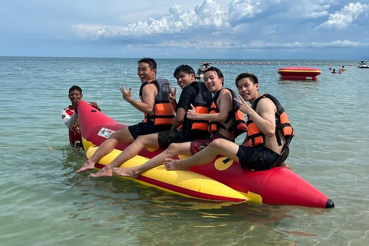 Koh Samui High-Adrenaline Water Sports: Jet Ski, Flyboard & Towable Rides photo 5