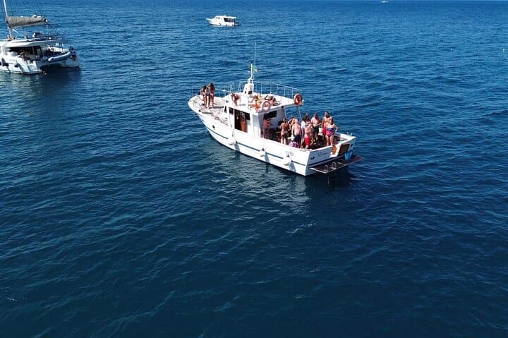 Ischia Island Day Boat Tour with Onboard Lunch from Forio photo 2