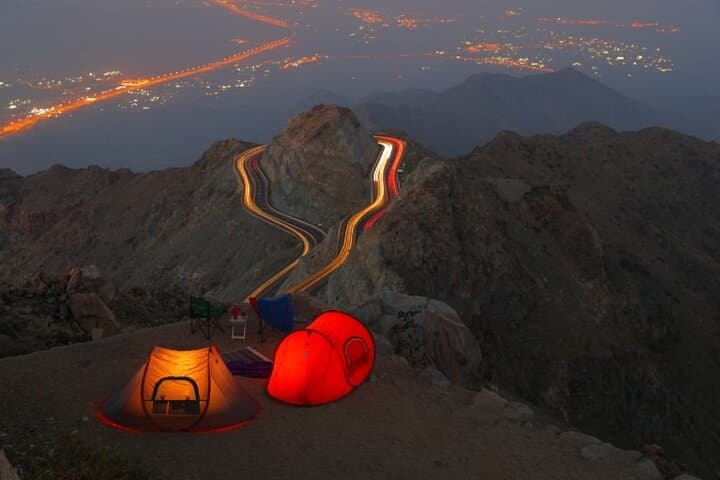 Hike Taif’s Meteor Trail & Wadi Al Mukhadah: Sunset Hike and Rose-Farm Visit photo 3