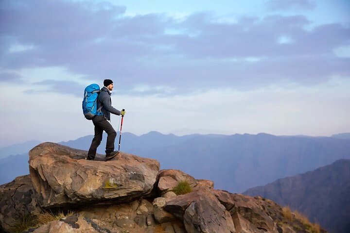 Hike Taif’s Meteor Trail & Wadi Al Mukhadah: Sunset Hike and Rose-Farm Visit