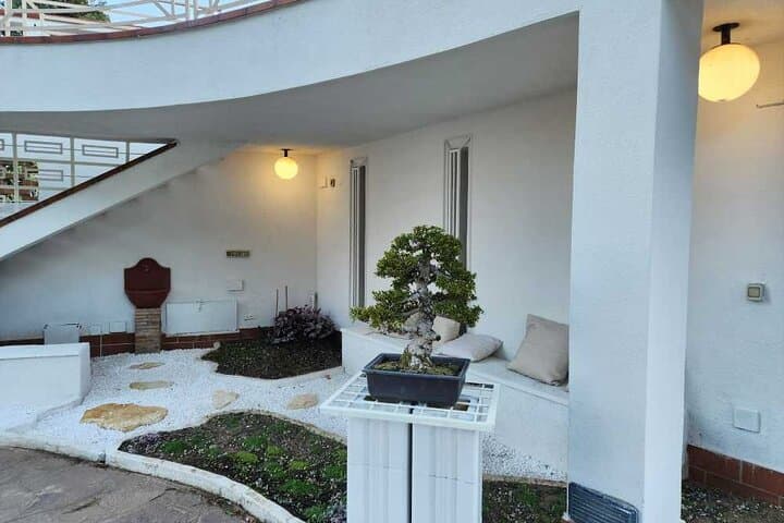 Bonsai Retreat in Calabria: Hands-On Workshops & Guided Nature Tours photo 4