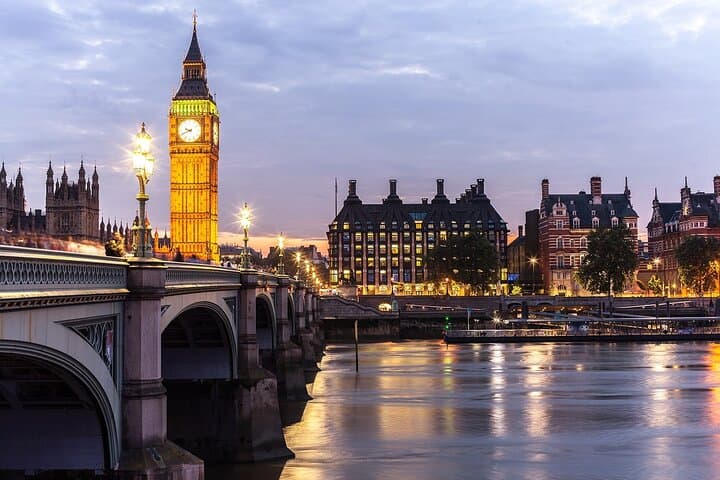 Private London Highlights Tour by Executive Vehicle — 4-Hour Chauffeur-Led City Drive photo 1