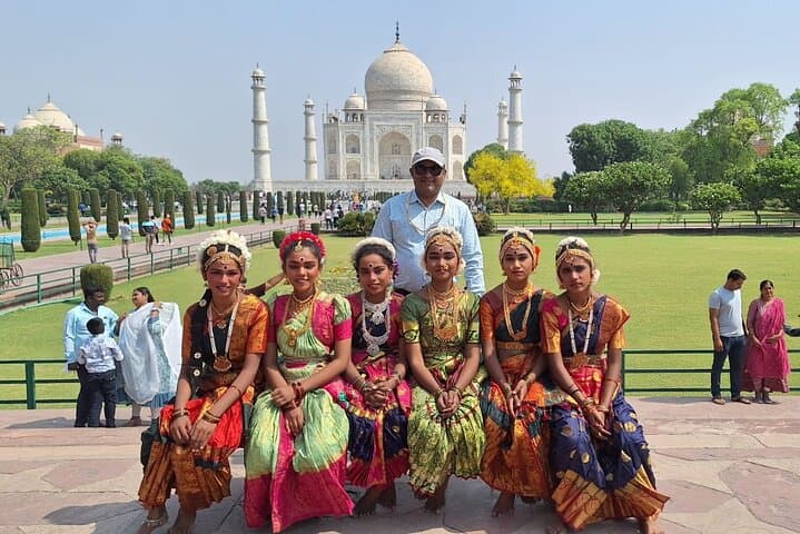 Same-Day Taj Mahal & Agra Fort by Train from Delhi — Full-Day Cultural Tour photo 6