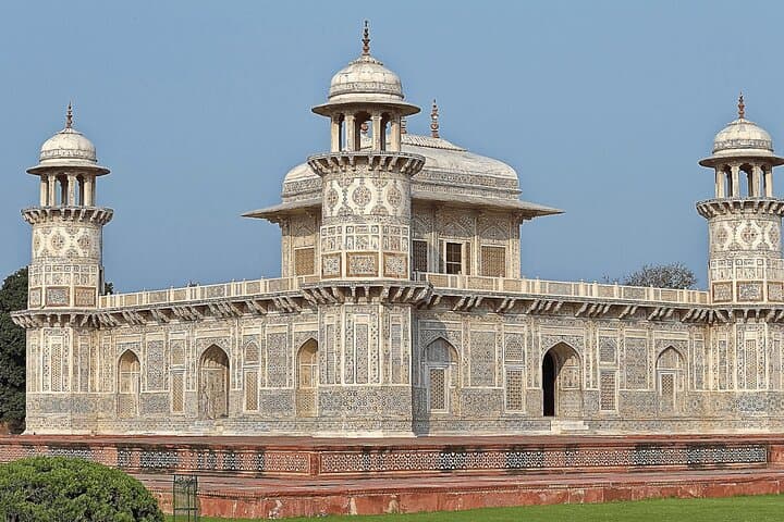 Golden Triangle 3-Day Private Tour: Delhi to Agra and Jaipur photo 3