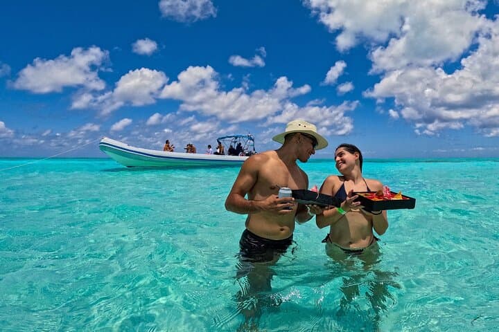 Powerboat Snorkel to Cozumel’s El Cielo: Starfish, Reefs & Beach Lunch photo 2