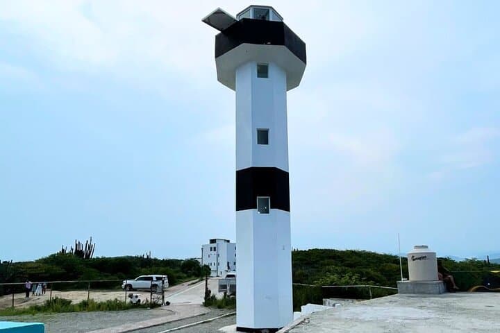 Huatulco City Tour: Mezcal, Markets & Scenic Viewpoints photo 3