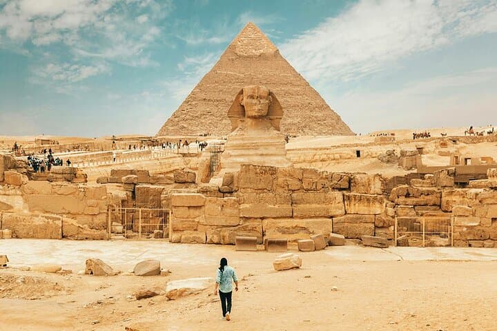 2-Day Cairo Air Tour from Hurghada — Pyramids, Museum & Citadel