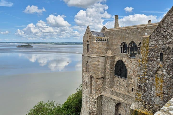 Full-Day Private Tour: Mont Saint-Michel and Normandy D‑Day Beaches from Paris photo 2