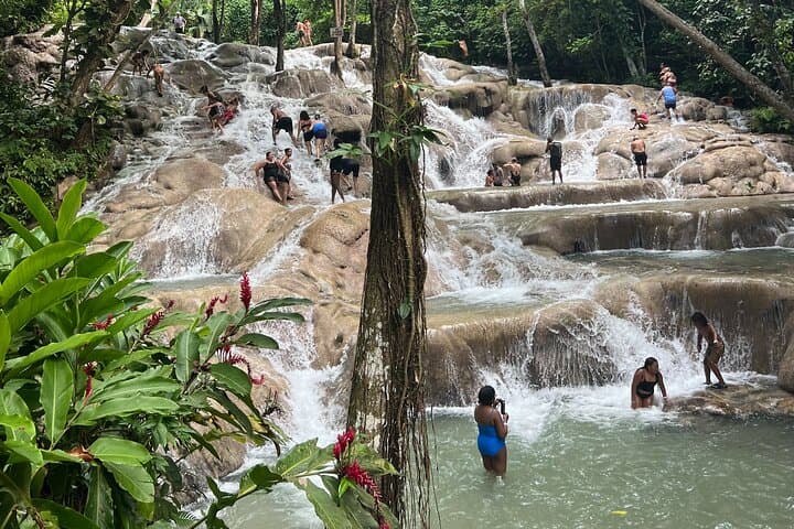 Climb Dunn's River Falls: Jamaican Escapade at Ocho Rios photo 3