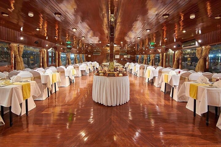 Dubai Marina Dhow Dinner Cruise with Live Entertainment — Sunset Sights & Arabic Hospitality photo 3