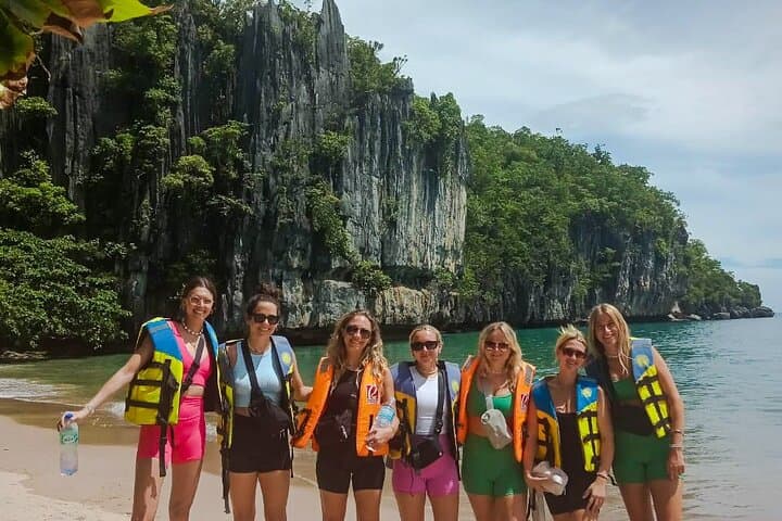 Private Puerto Princesa Underground River Tour to El Nido — Day Trip with Lunch & Transfer