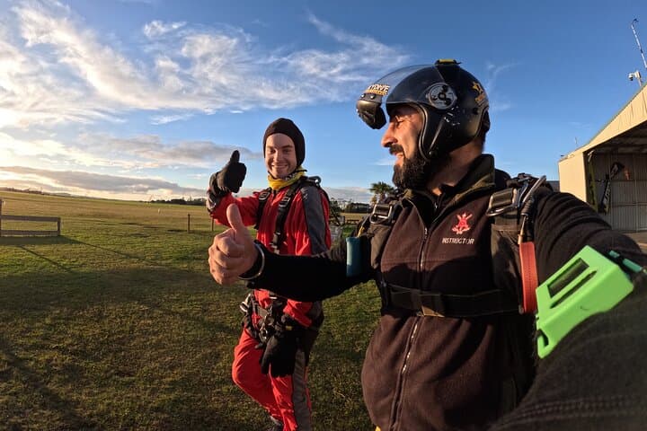 Bay of Islands 18,000ft Skydive: Tandem Freefall Over 144 Islands photo 5