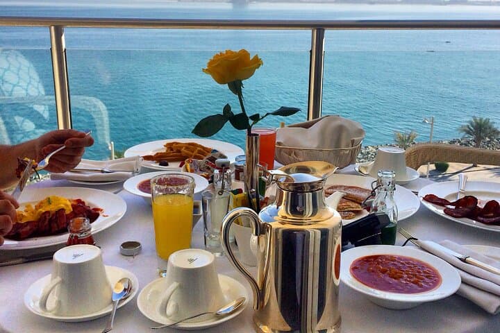 Burj Khalifa Views & 3-Course Lunch or Dinner on Level 124