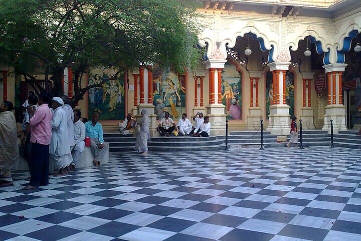 Private Day Tour: Taj Mahal, Mathura & Vrindavan from Delhi photo 5