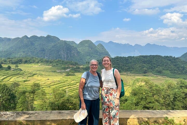 Pu Luong Trekking and Bamboo Rafting: Cham Stream Village Day Tour