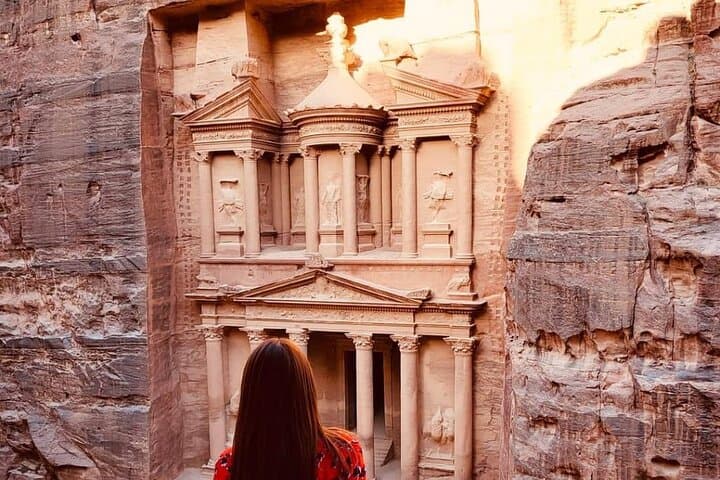 3-Day Petra, Wadi Rum & Aqaba Private Guided Tour from Amman