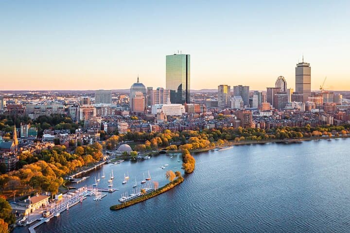 10-Hour Private Boston City Tour — Chartered Sightseeing & Custom Routes photo 4