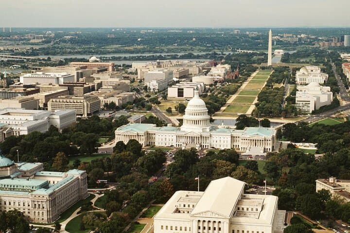 Private Transfer Reagan National (DCA) to Washington DC Hotels — Fast, Reliable Airport Pickup photo 4
