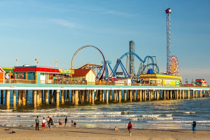 IAH Airport to Johnson Space Center & Galveston — Private Arrival Transfer photo 2