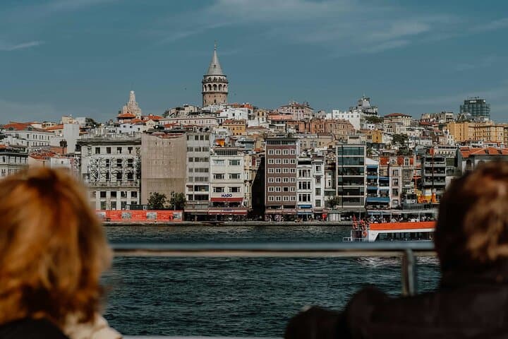 Bosphorus Cruise: Sail Between Europe and Asia on a 3‑Hour Istanbul Cruise photo 2
