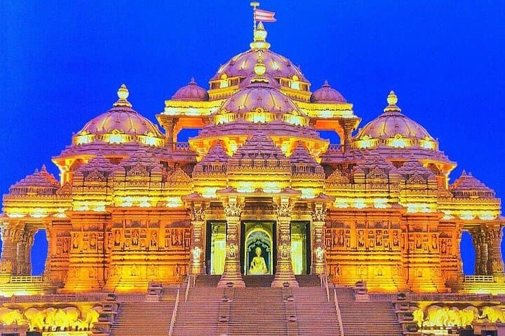 Two-Day Delhi Highlights: Heritage, Markets & Modern City Life photo 3