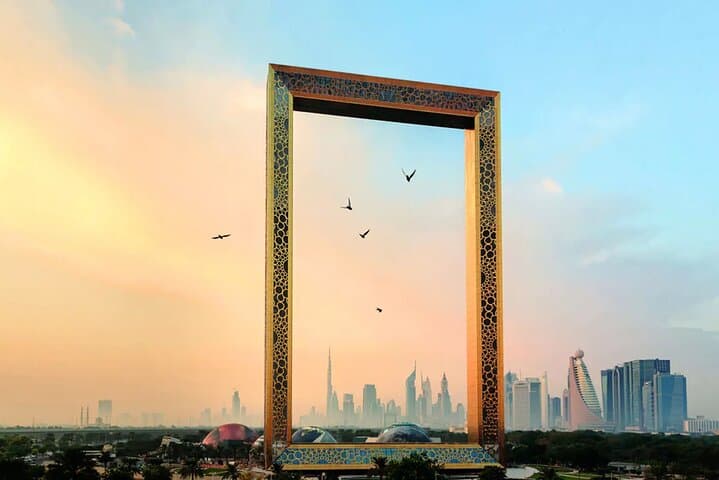Dubai Frame Tickets: Sky Glass Walkway & Panoramic Views of Old and New Dubai