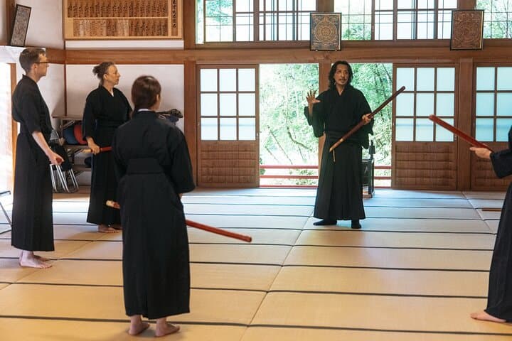 Way of the Sword: Hyoho Taisharyu Samurai Training at a Kumamoto Zen Temple