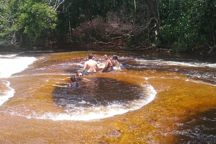 2-Day Waterfalls, Caves & Trails Adventure in Presidente Figueiredo (Amazonas) photo 2